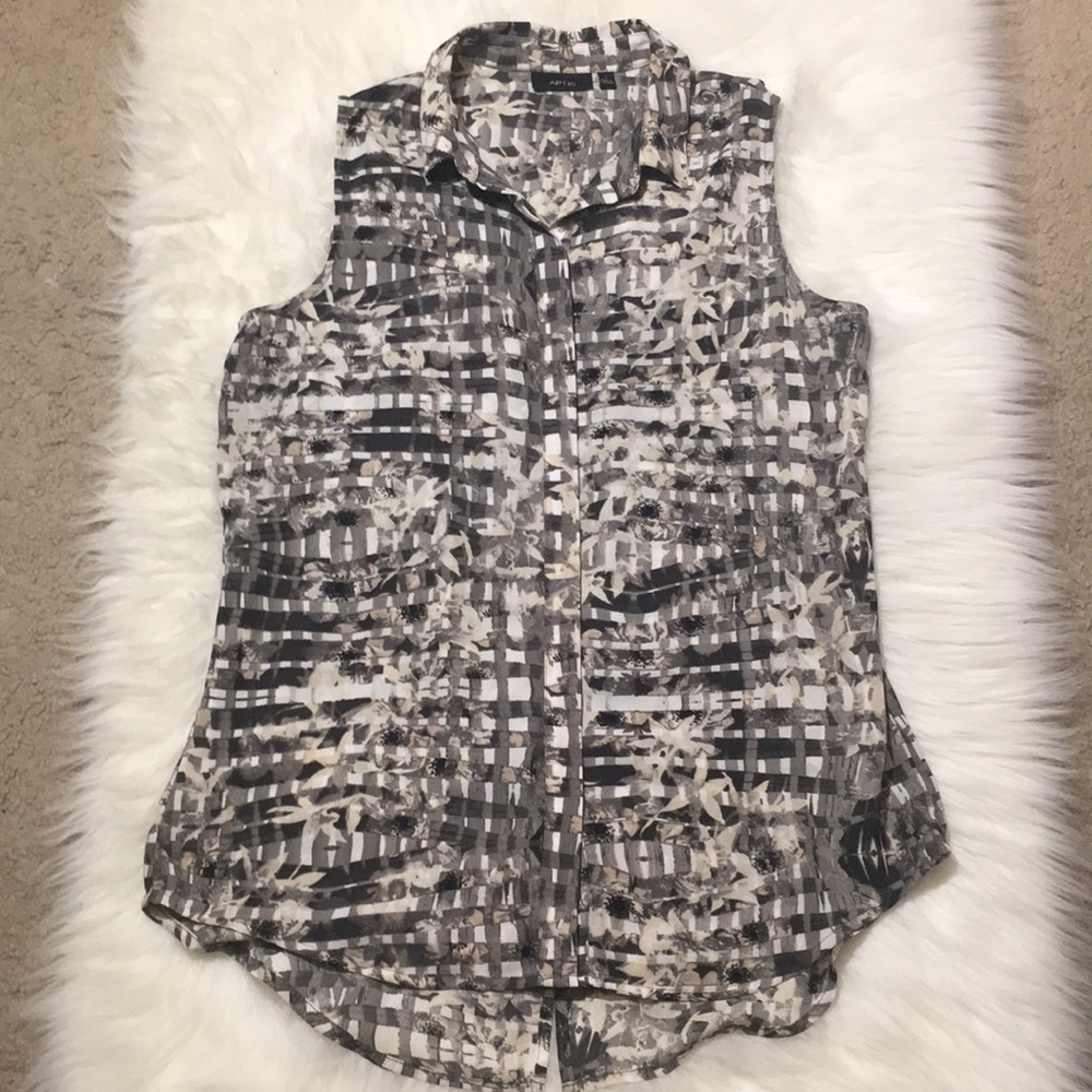 Apt 9 sleeveless blouse - Picture 1 of 6
